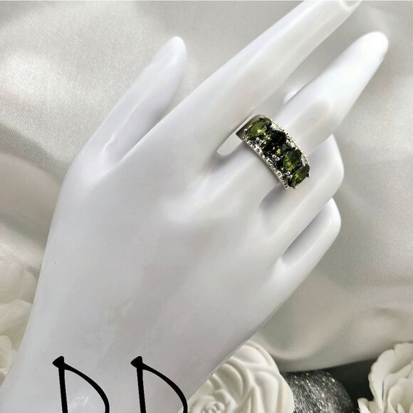 Natural Olive Green Peridot Ring 925 Silver - Women's - Picture 8 of 9
